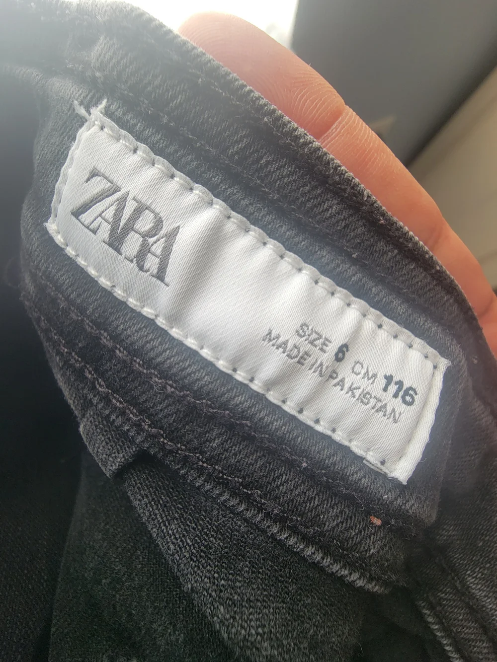 Zara Girls Size 6 Black Wide Leg High Rise Raw Hem Jeans back to school